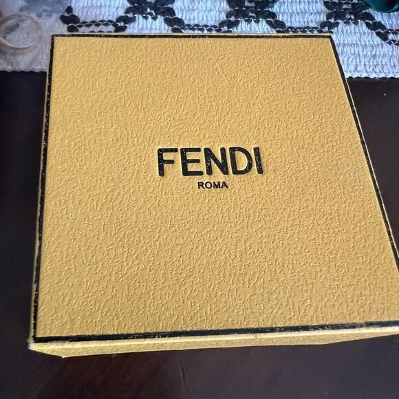 FENDI Script Necklace Gold Tone - Picture 8 of 9